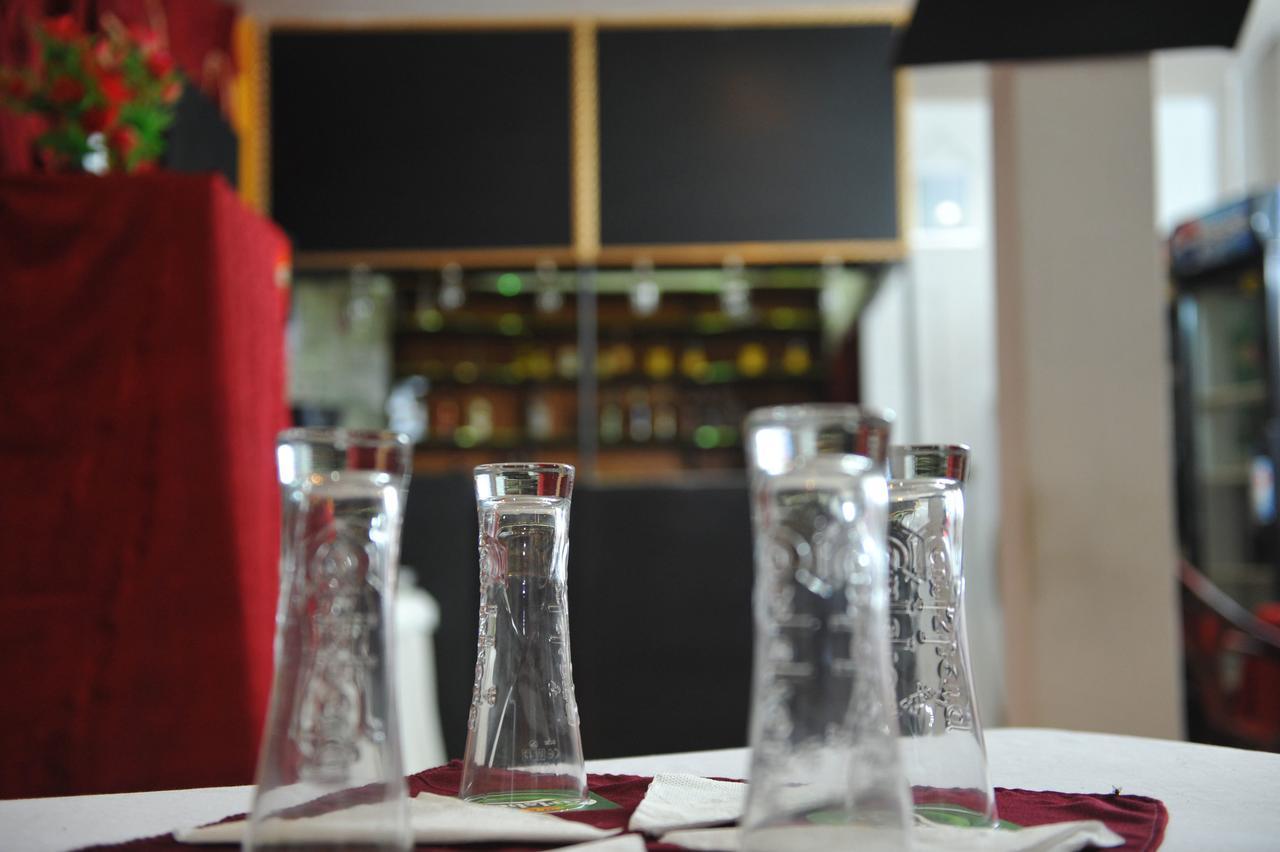 Hotel Nelly Vavuniya Ngoại thất bức ảnh