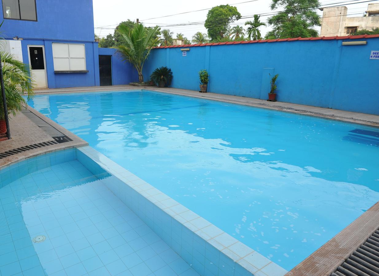 Hotel Nelly Vavuniya Ngoại thất bức ảnh