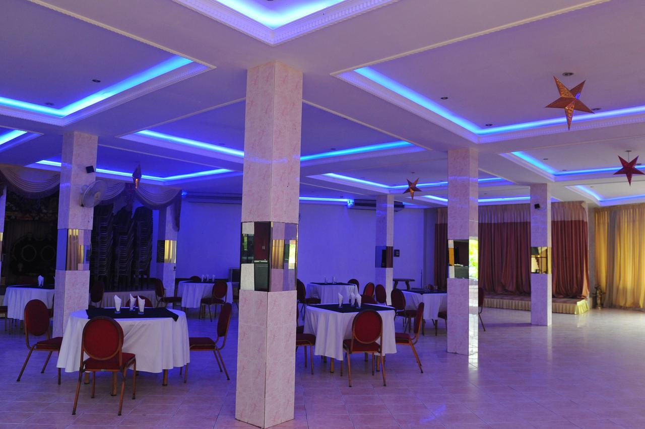 Hotel Nelly Vavuniya Ngoại thất bức ảnh